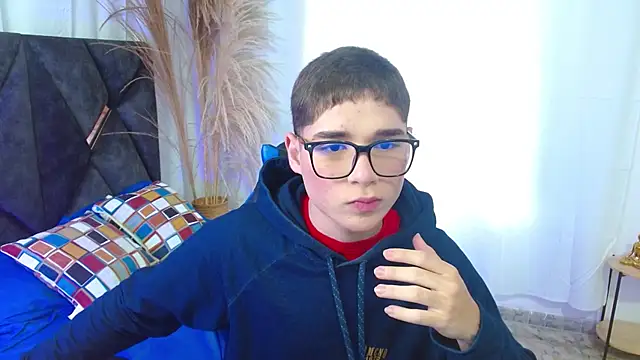 Mattass18 online show from November 14, 2025, 1:32 pm