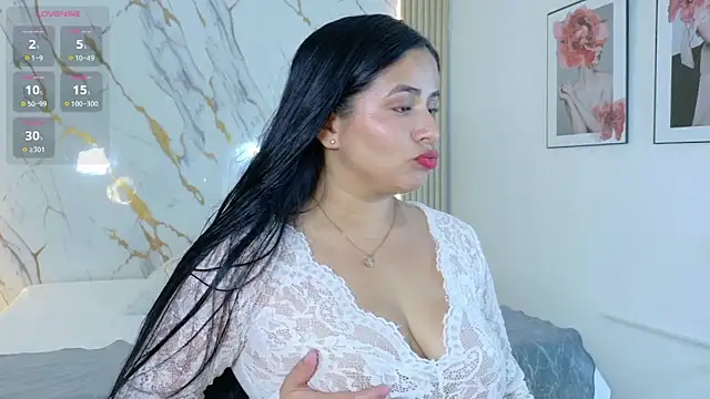zoe longhair online show from June 4, 2026, 6:58 pm