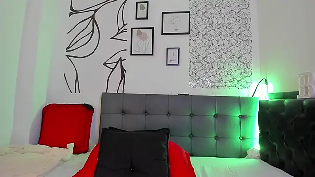 venus sk online show from November 24, 2025, 5:45 pm