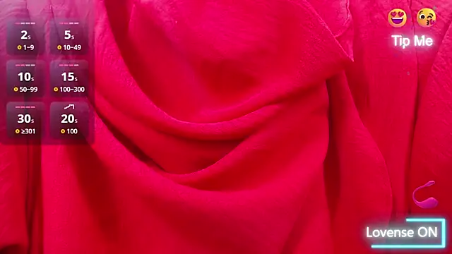 Snapshot of layla_inaya chatting on October 20, 2025, 7:25 pm layla inaya online show from October 20, 2025, 7:25 pm