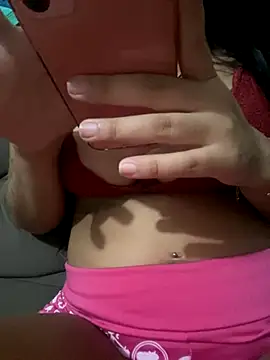 jasmyn0088 online show from November 5, 2025, 6:57 am