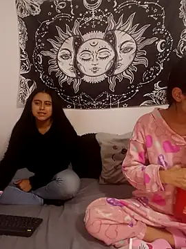 abby n emily online show from March 18, 2026, 1:25 pm