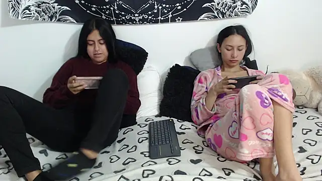 abby n emily online show from May 28, 2026, 1:52 pm