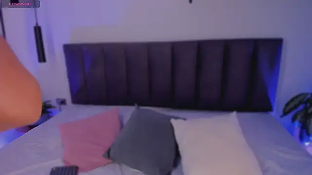 Snapshot of AilanaCortes chatting on March 6, 2026, 12:12 pm AilanaCortes online show from March 6, 2026, 12:12 pm