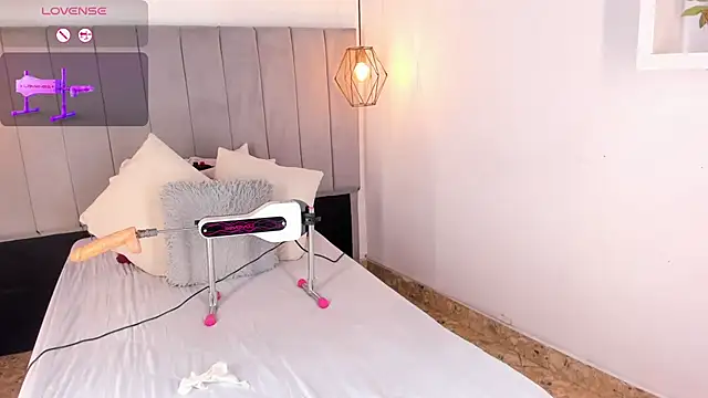 Pamela occoner  online show from November 28, 2025, 7:16 pm