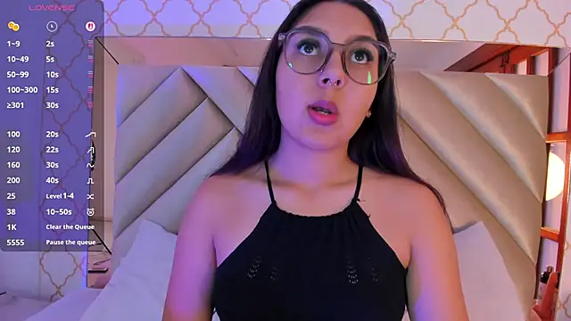 Snapshot of Lexy-Sweet1 chatting on November 20, 2025, 11:15 pm Lexy-Sweet1 online show from November 20, 2025, 11:15 pm