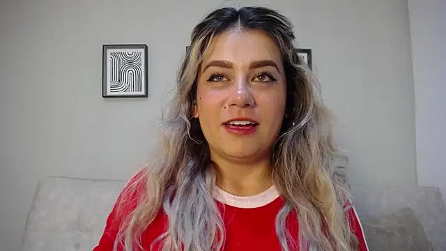 Sweet Bella Valery online show from November 24, 2025, 10:09 pm