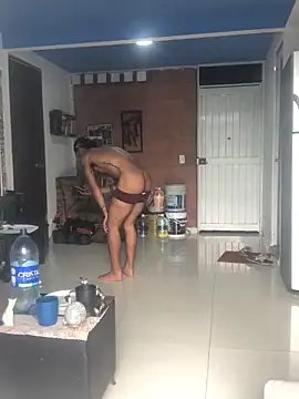 Snapshot of AXionX chatting on November 3, 2025, 6:42 pm AXionX online show from November 3, 2025, 6:42 pm