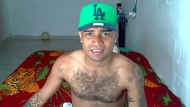 AXionX online show from April 7, 2026, 9:10 am