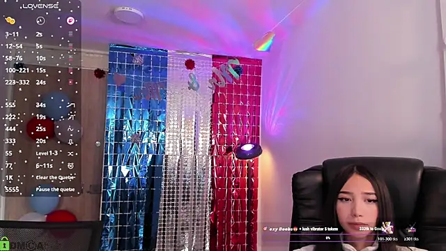 Mikeyvioleta  online show from July 22, 2026, 9:06 pm