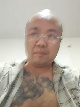 Snapshot of caige8888 chatting on November 6, 2025, 7:15 pm caige8888 online show from November 6, 2025, 7:15 pm