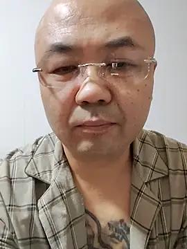 Snapshot of caige8888 chatting on November 13, 2025, 9:30 am caige8888 online show from November 13, 2025, 9:30 am