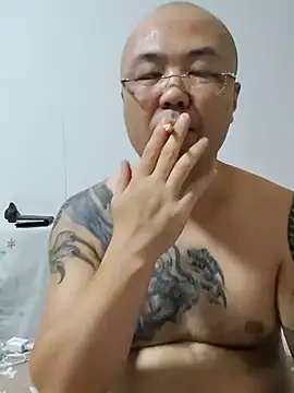 Snapshot of caige8888 chatting on November 15, 2025, 10:12 am caige8888 online show from November 15, 2025, 10:12 am