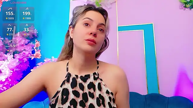 AriannaSins online show from June 4, 2026, 12:33 pm