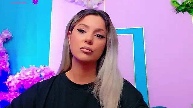 AriannaSins online show from July 28, 2026, 4:50 pm