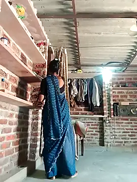 Rajni chauhan online show from March 4, 2026, 7:25 am