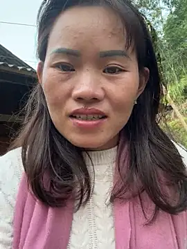 Saomai25 online show from December 2, 2025, 9:47 am