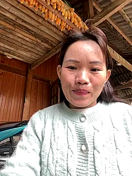 Saomai25 online show from December 18, 2025, 3:45 am