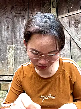 Saomai25 online show from December 23, 2025, 5:38 am