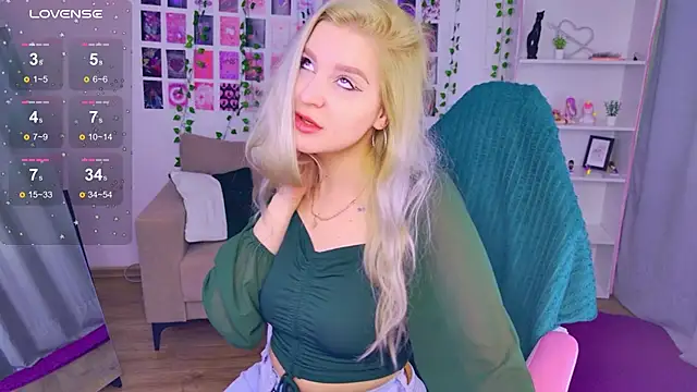 cold blondie online show from April 20, 2026, 7:22 am