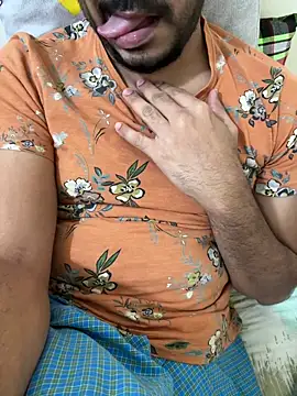 Snapshot of Handsome8677 chatting on November 2, 2025, 11:07 pm Handsome8677 online show from November 2, 2025, 11:07 pm