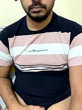 Snapshot of Handsome8677 chatting on November 8, 2025, 9:09 am Handsome8677 online show from November 8, 2025, 9:09 am