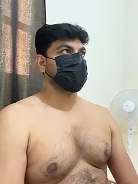 Handsome8677 online show from May 21, 2026, 12:34 pm