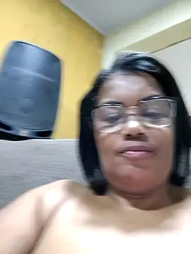 Pessoa54 online show from November 20, 2025, 4:45 am