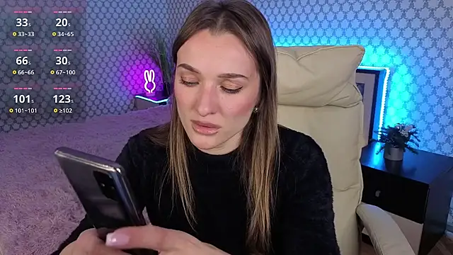 Snapshot of EmmySecret chatting on October 21, 2025, 7:03 pm EmmySecret online show from October 21, 2025, 7:03 pm