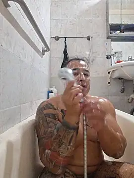 Snapshot of Rueditasss chatting on January 19, 2026, 2:48 am Rueditasss online show from January 19, 2026, 2:48 am