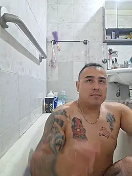 Snapshot of Rueditasss chatting on April 4, 2026, 3:42 pm Rueditasss online show from April 4, 2026, 3:42 pm
