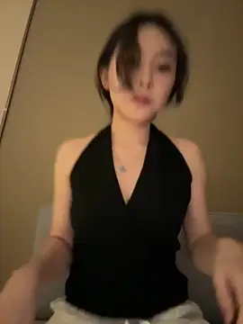 anqi6376 online show from June 14, 2026, 2:52 pm