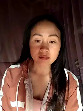 Snapshot of Spring-mky chatting on February 10, 2026, 4:49 am Spring-mky online show from February 10, 2026, 4:49 am