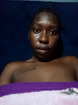 sexysmalldaily04 online show from November 28, 2025, 2:03 am