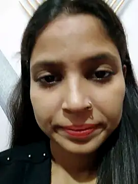 Snapshot of Anshika1431 chatting on November 4, 2025, 2:54 am Anshika1431 online show from November 4, 2025, 2:54 am