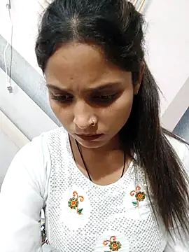 Snapshot of Anshika1431 chatting on November 10, 2025, 3:22 pm Anshika1431 online show from November 10, 2025, 3:22 pm