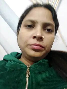 Snapshot of Anshika1431 chatting on November 14, 2025, 6:06 pm Anshika1431 online show from November 14, 2025, 6:06 pm