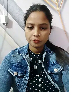 Snapshot of Anshika1431 chatting on November 17, 2025, 3:34 am Anshika1431 online show from November 17, 2025, 3:34 am