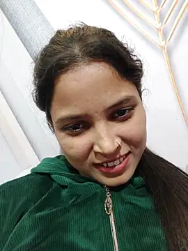 Snapshot of Anshika1431 chatting on November 17, 2025, 3:40 pm Anshika1431 online show from November 17, 2025, 3:40 pm