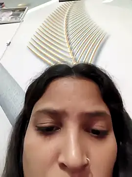 Snapshot of Anshika1431 chatting on November 22, 2025, 4:55 am Anshika1431 online show from November 22, 2025, 4:55 am