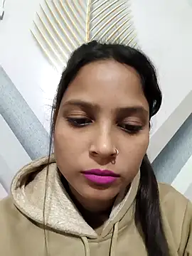 Snapshot of Anshika1431 chatting on November 24, 2025, 4:18 pm Anshika1431 online show from November 24, 2025, 4:18 pm