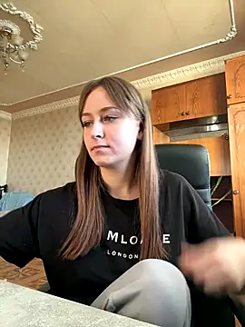 SinfulDream online show from October 22, 2025, 1:11 pm