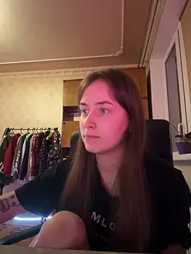 SinfulDream online show from November 12, 2025, 3:01 pm