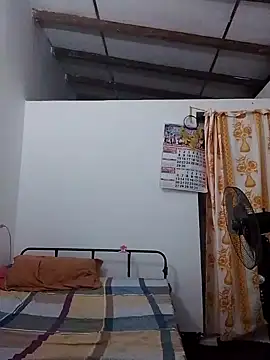 Kavee Girl0 online show from October 30, 2025, 1:01 pm