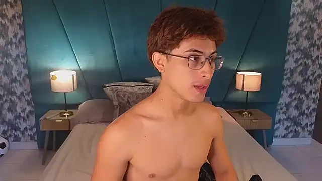 Aaron Eze online show from July 11, 2026, 12:30 pm