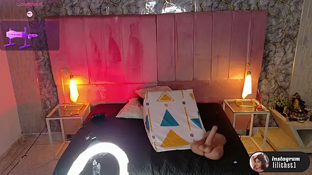 lilithst  online show from March 21, 2026, 8:34 pm