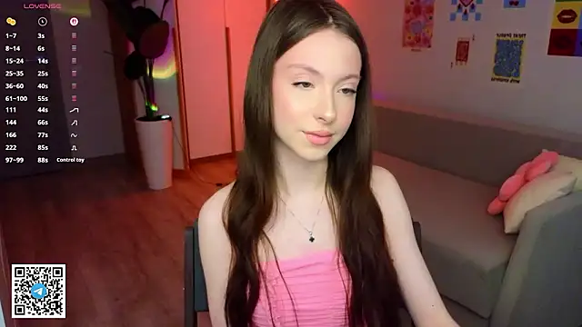 Yasmin Kass online show from March 8, 2026, 6:28 am