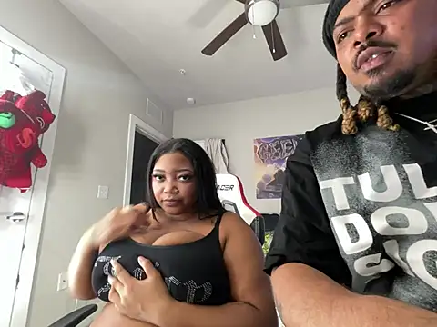 ICECREAMSHOW online show from February 2, 2026, 5:39 am