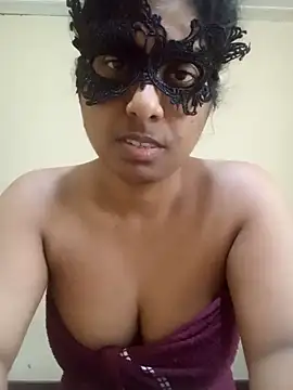 VeronicaPatel online show from November 1, 2025, 5:53 am