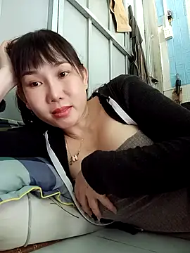 Ana-love2025 online show from October 29, 2025, 2:25 am